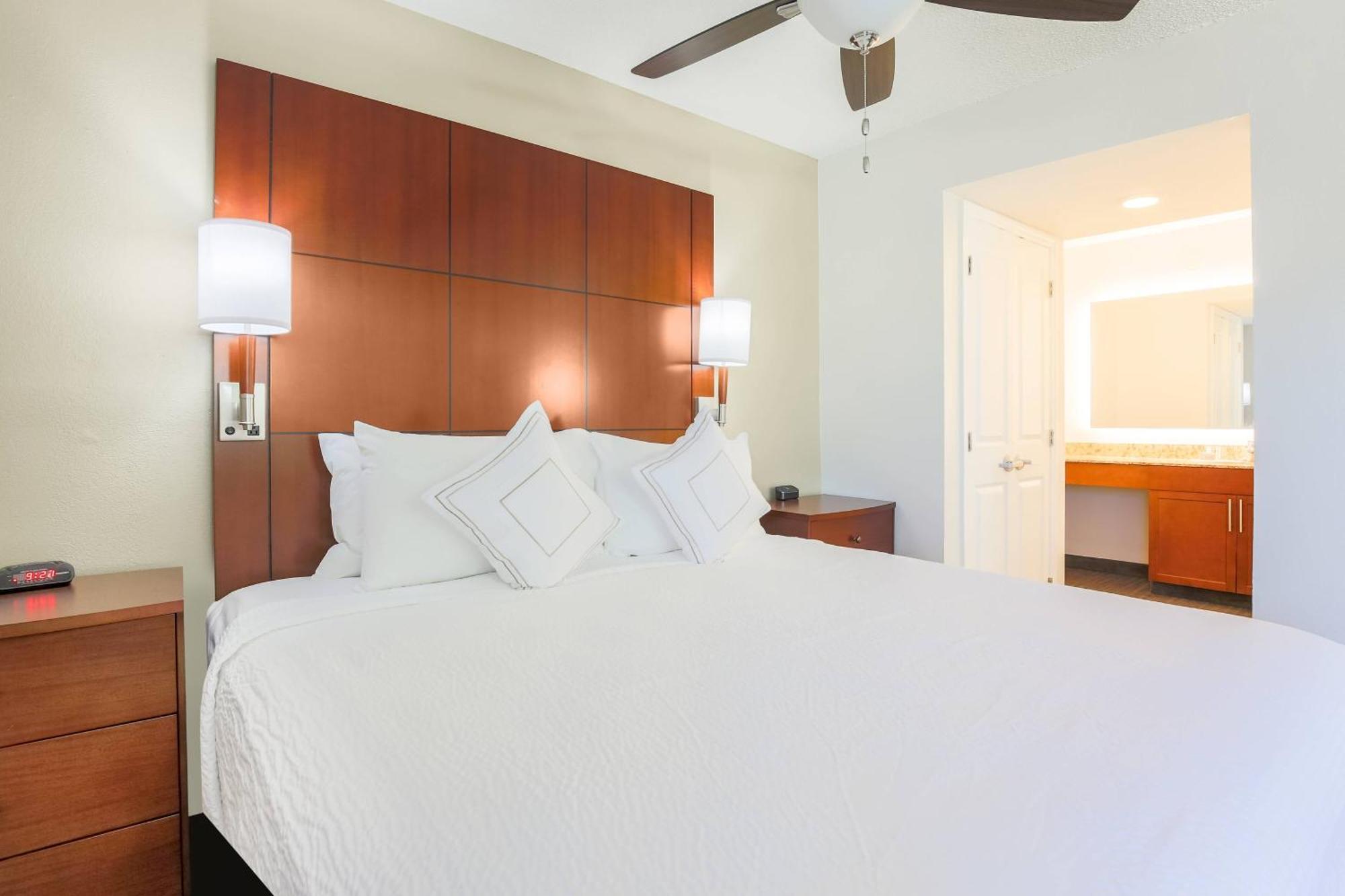 Residence Inn By Marriott Atlanta Cumberland/Galleria Smyrna Exterior photo