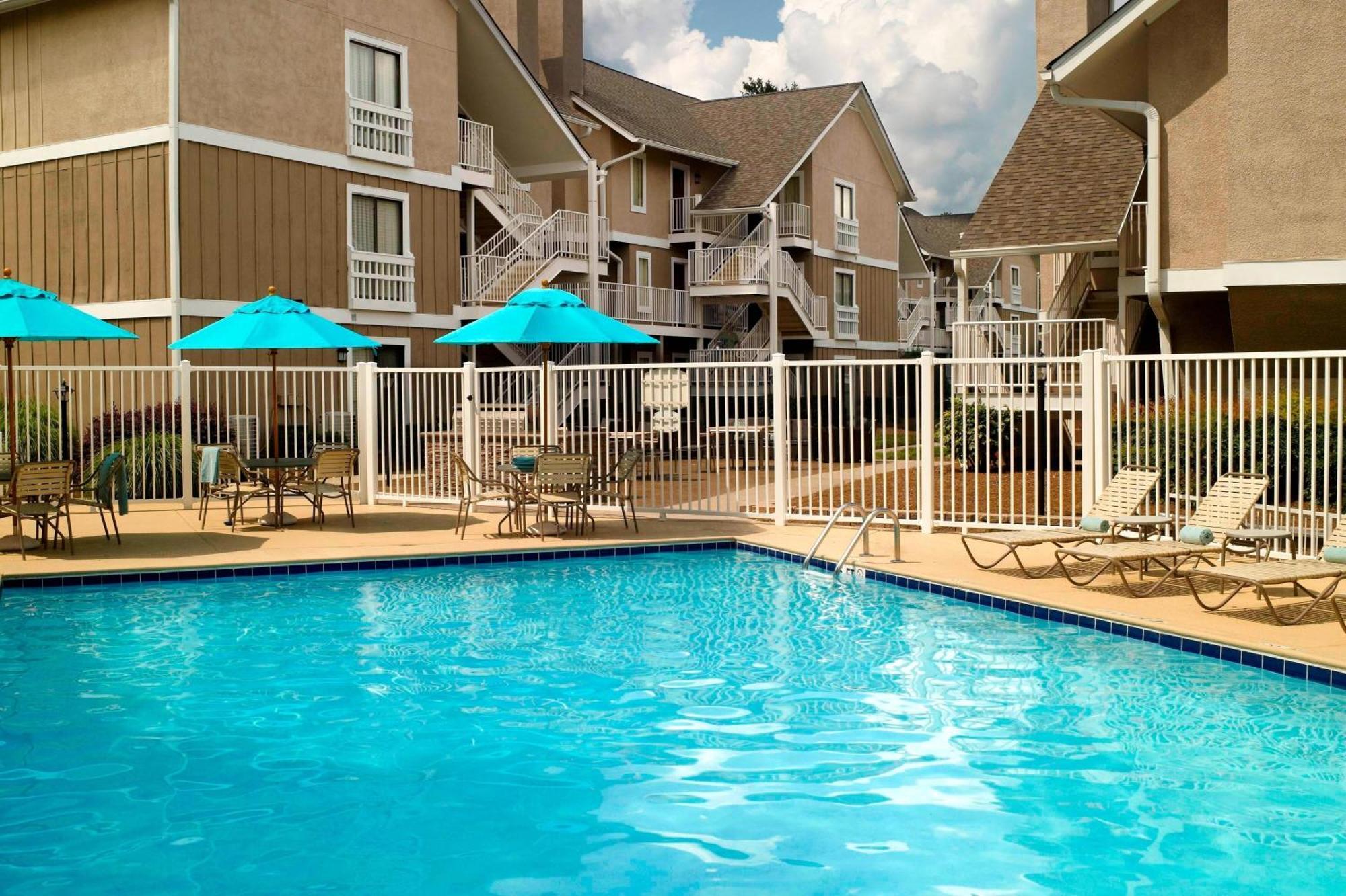 Residence Inn By Marriott Atlanta Cumberland/Galleria Smyrna Exterior photo