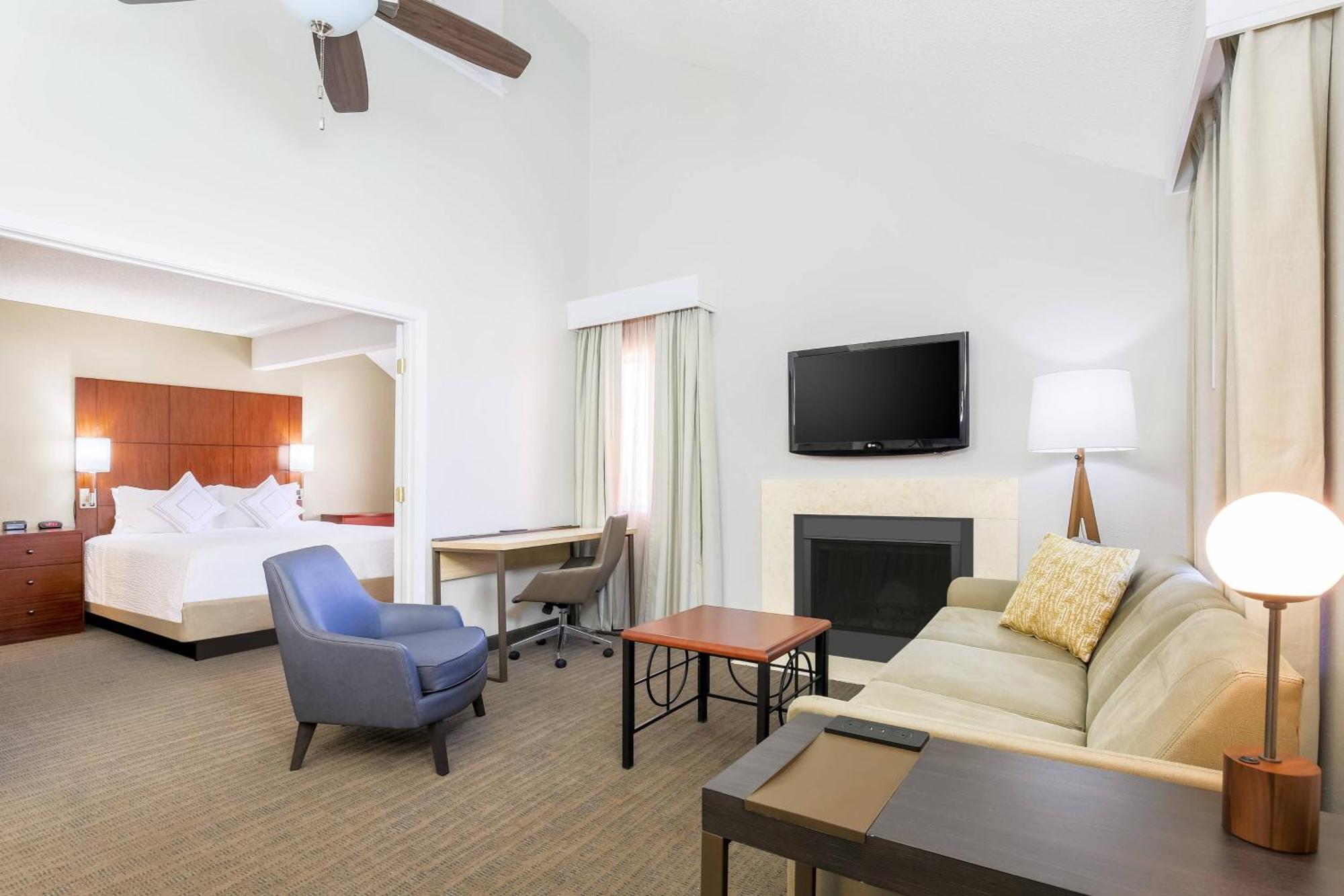 Residence Inn By Marriott Atlanta Cumberland/Galleria Smyrna Exterior photo