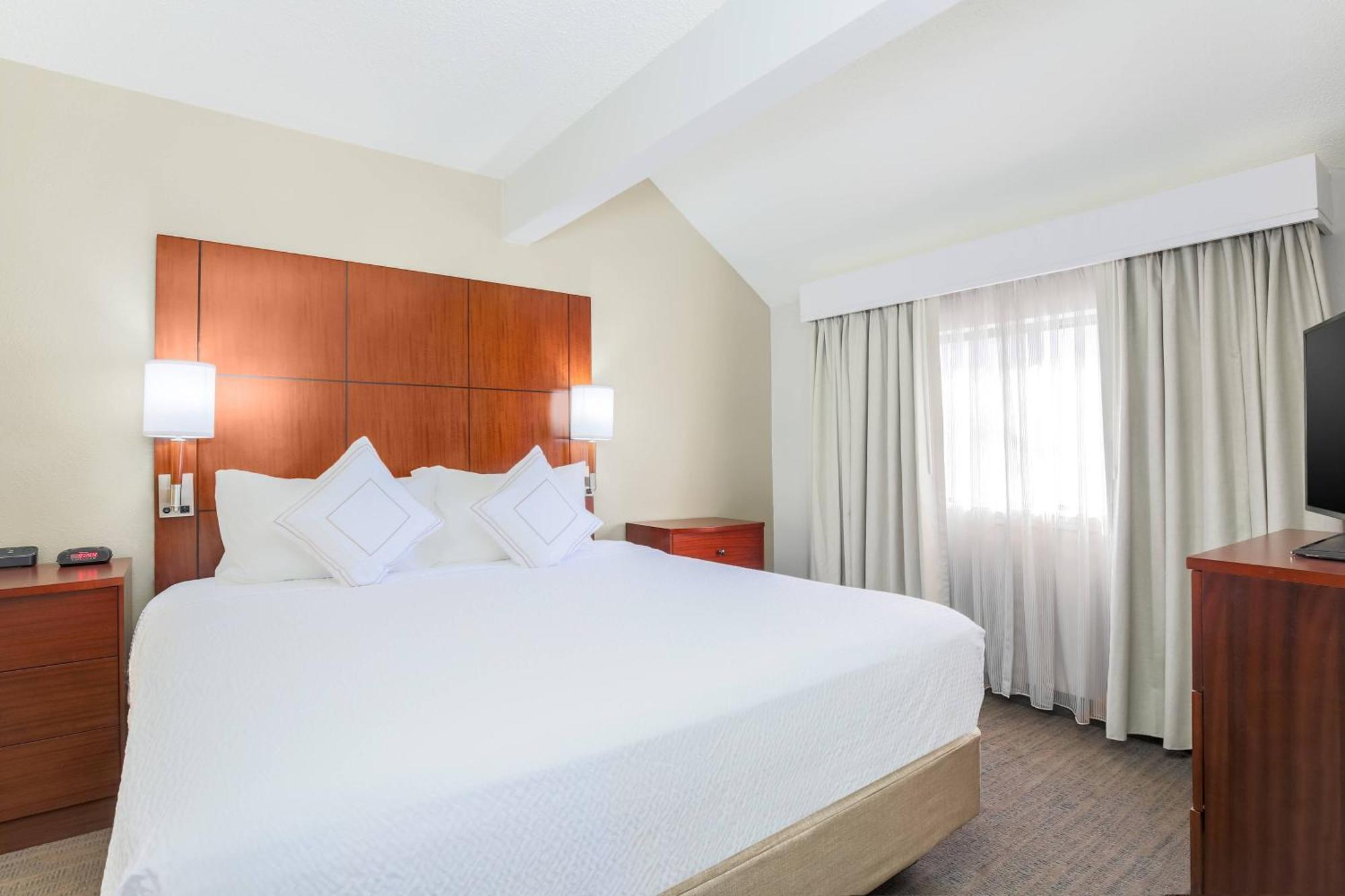Residence Inn By Marriott Atlanta Cumberland/Galleria Smyrna Exterior photo